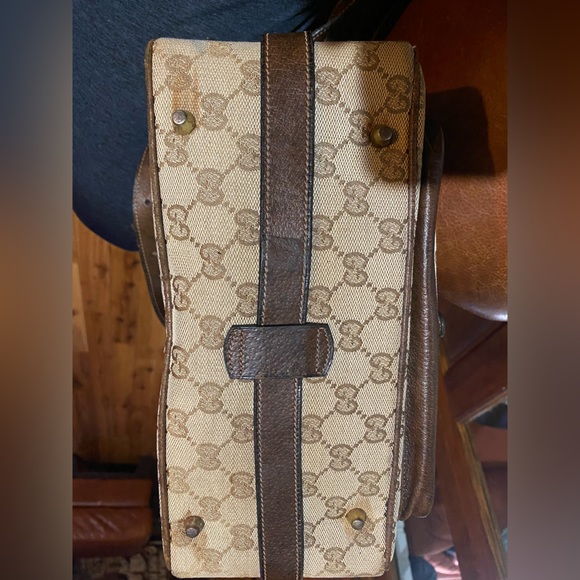 (RARE*RARE*RARE) VINTAGE GUCCI (ACTUAL CAMERA EQUIPMENT BAG) EXCELLENT VINTAGE) - Picture 14 of 16